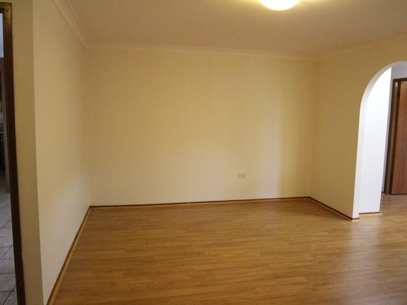 9 Boyer Place, Minto NSW 2566