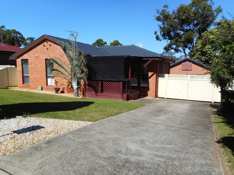 25 Benham Road, Minto NSW 2566