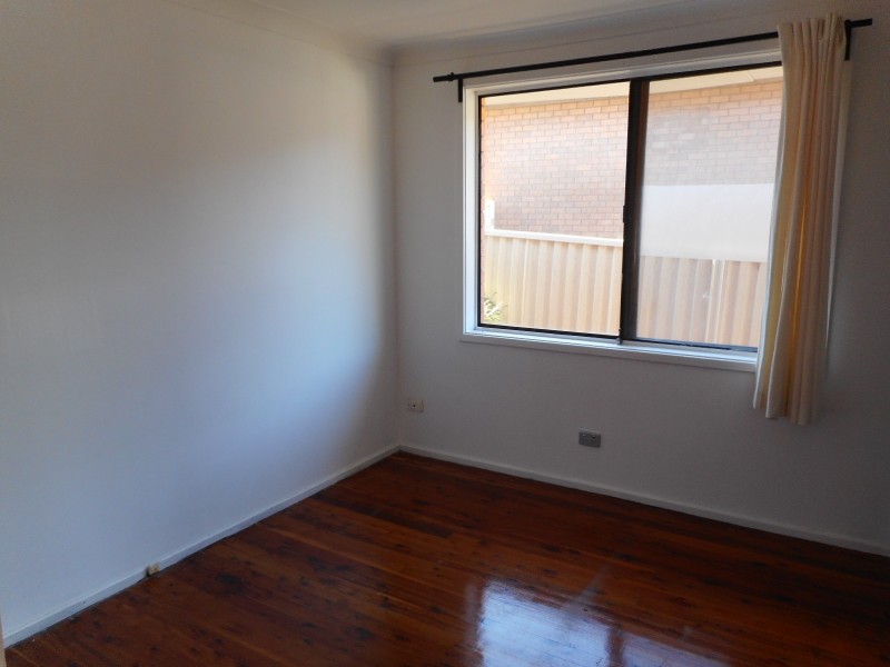 25 Benham Road, Minto NSW 2566