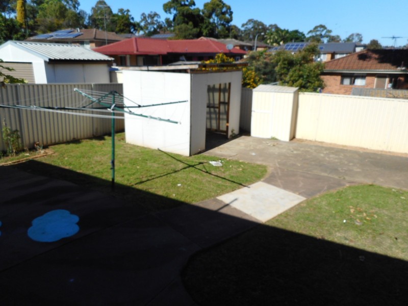 25 Benham Road, Minto NSW 2566