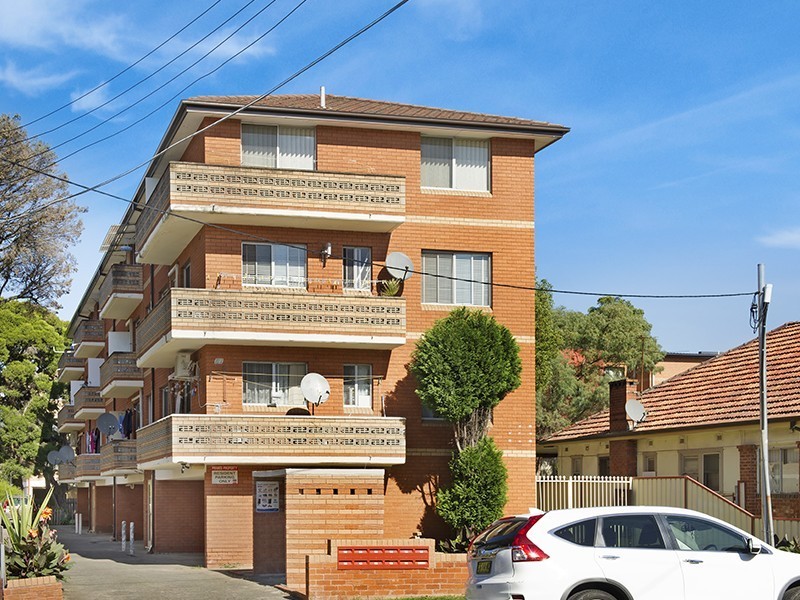 10/81 Harris Street, Fairfield NSW 2165