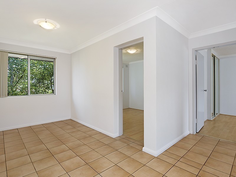 10/81 Harris Street, Fairfield NSW 2165