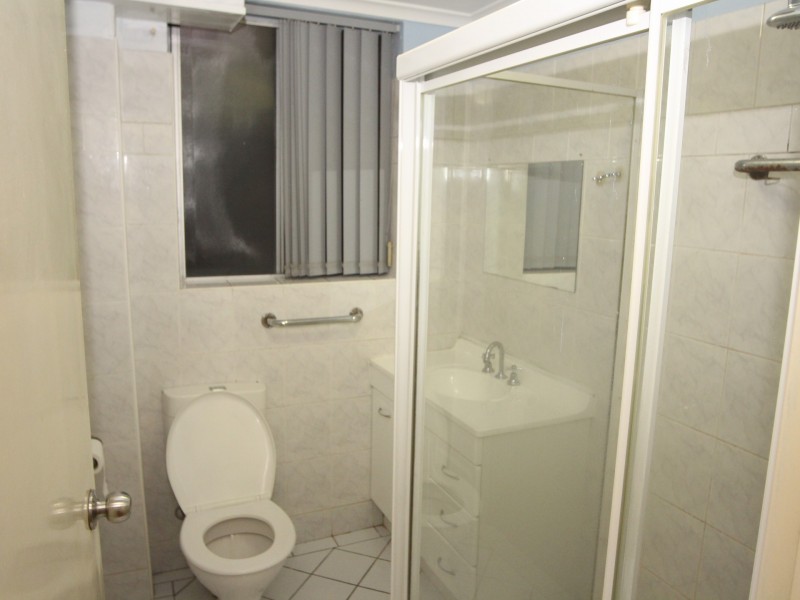 18/7-9 Drummond Street, Warwick Farm NSW 2170