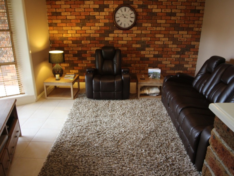 22 Mercedes Road, Ingleburn NSW 2565