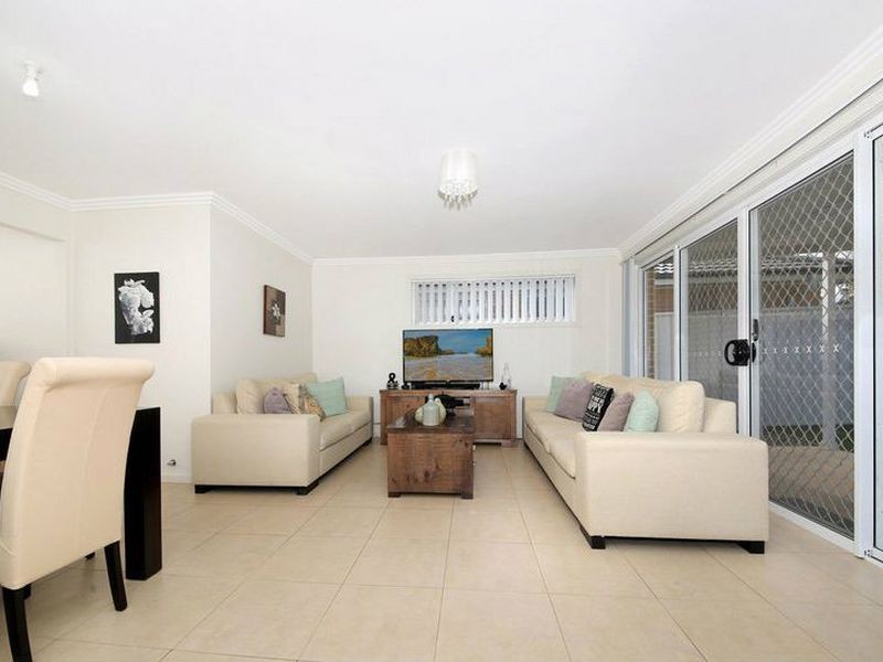 13 Percival Avenue, Ingleburn NSW 2565