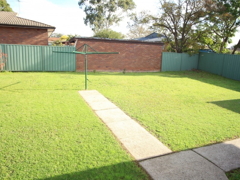 3 Kookaburra Street, Ingleburn NSW 2565