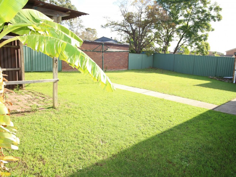 3 Kookaburra Street, Ingleburn NSW 2565