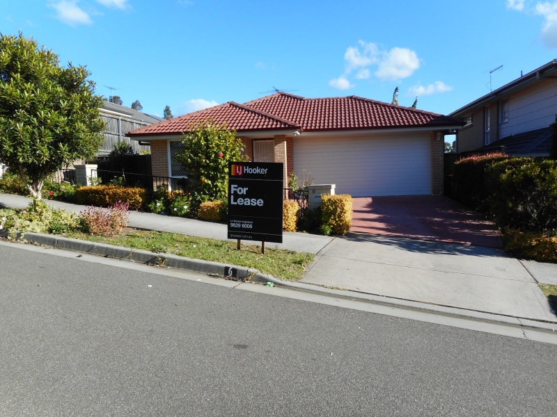 6 Perisher Circuit, Minto NSW 2566