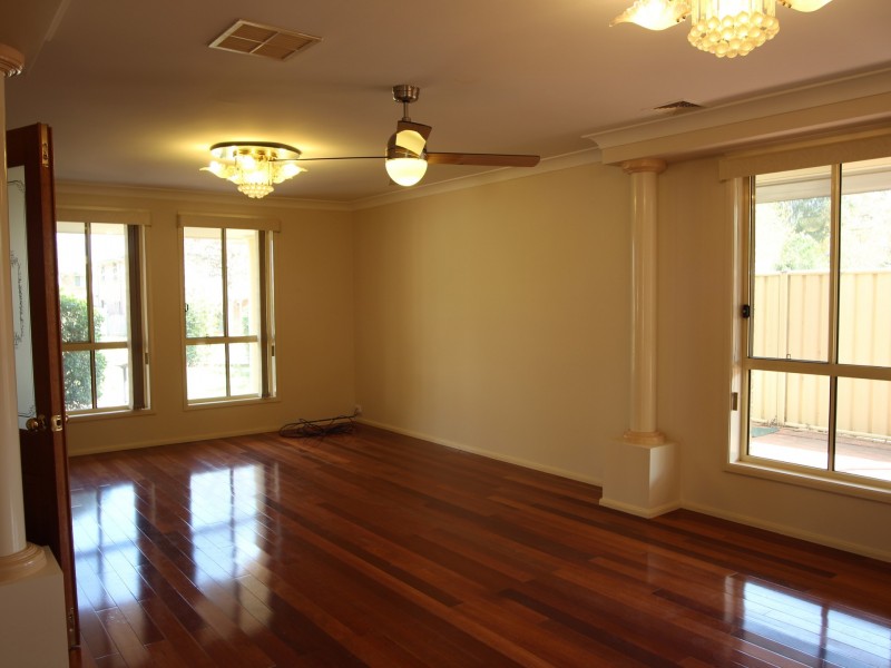 5 William Campbell Ave, Harrington Park NSW 2567