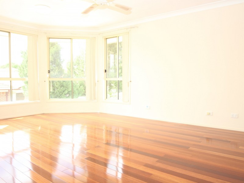 5 William Campbell Ave, Harrington Park NSW 2567