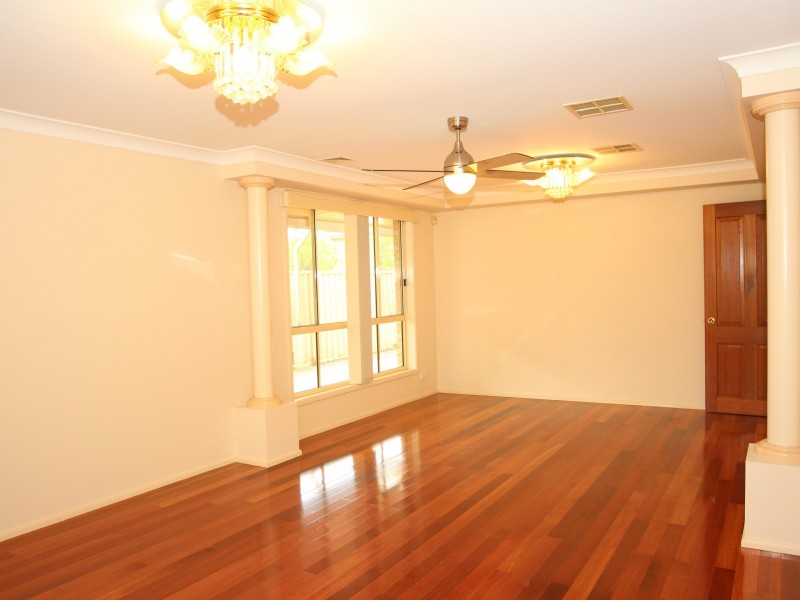 5 William Campbell Ave, Harrington Park NSW 2567