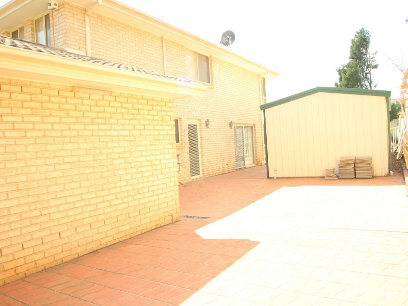 5 William Campbell Ave, Harrington Park NSW 2567