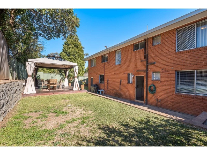 40 Tallowwood Crescent, Bradbury NSW 2560