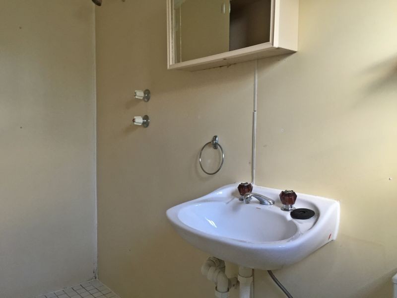 135 Broughton Street, Campbelltown NSW 2560