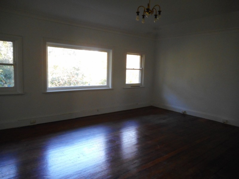 30 Denham Court Road, Denham Court NSW 2565