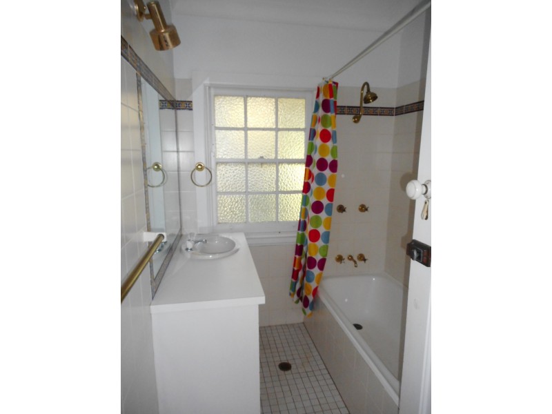 30 Denham Court Road, Denham Court NSW 2565