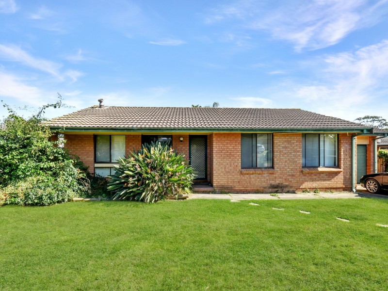 28 Clifford Crescent, Ingleburn NSW 2565