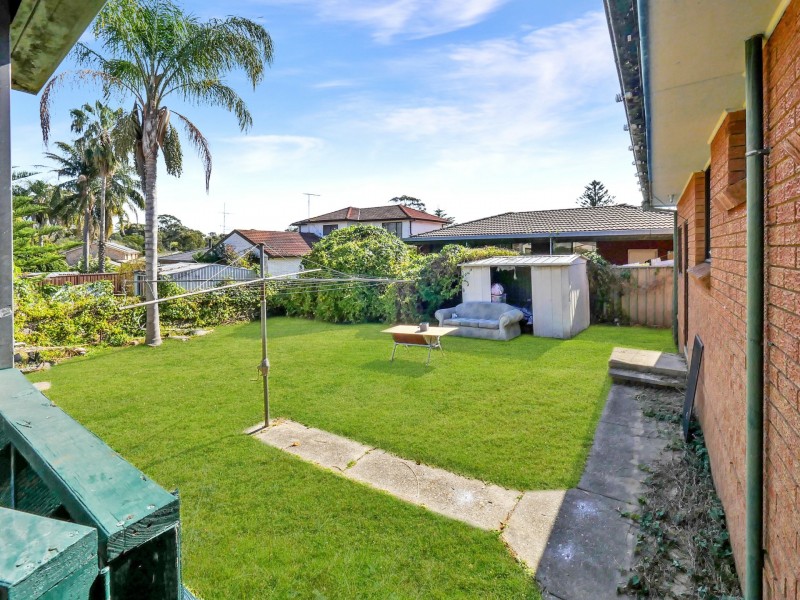 28 Clifford Crescent, Ingleburn NSW 2565