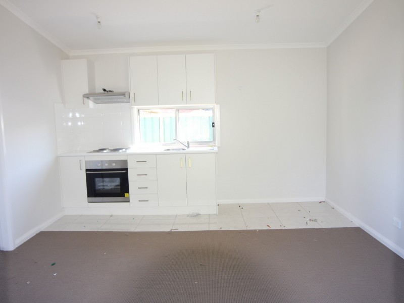 5A Cedric Street, Macquarie Fields NSW 2564