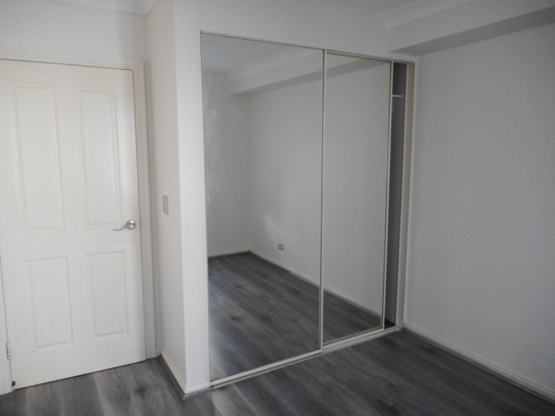 5, 25-27 Castlereagh Street, Liverpool NSW 2170