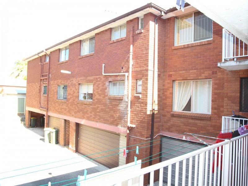 1/14 Railway Parade, Glenfield NSW 2167