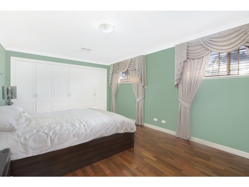 72 Matthews Square, Ingleburn NSW 2565