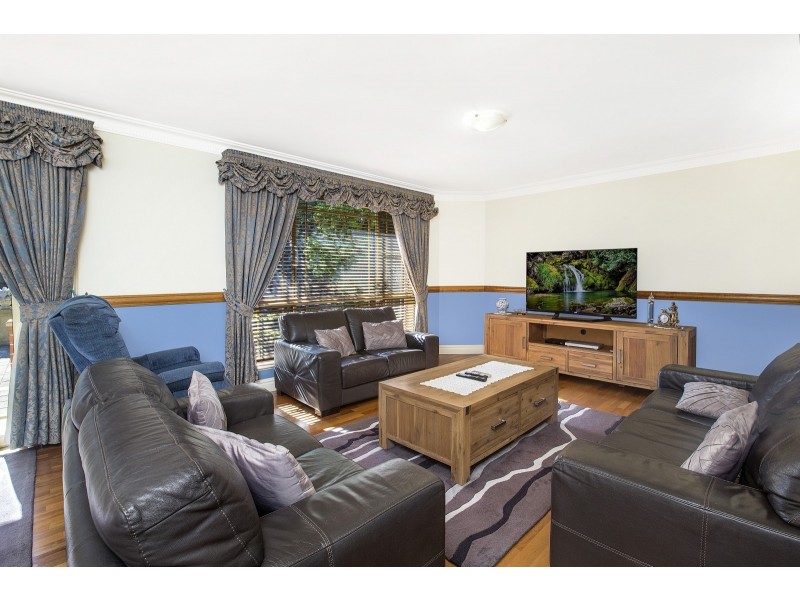 72 Matthews Square, Ingleburn NSW 2565