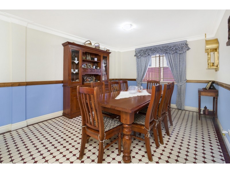72 Matthews Square, Ingleburn NSW 2565