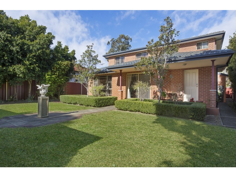 72 Matthews Square, Ingleburn NSW 2565