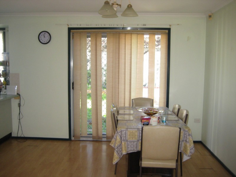 7 Mclaren Place, Ingleburn NSW 2565