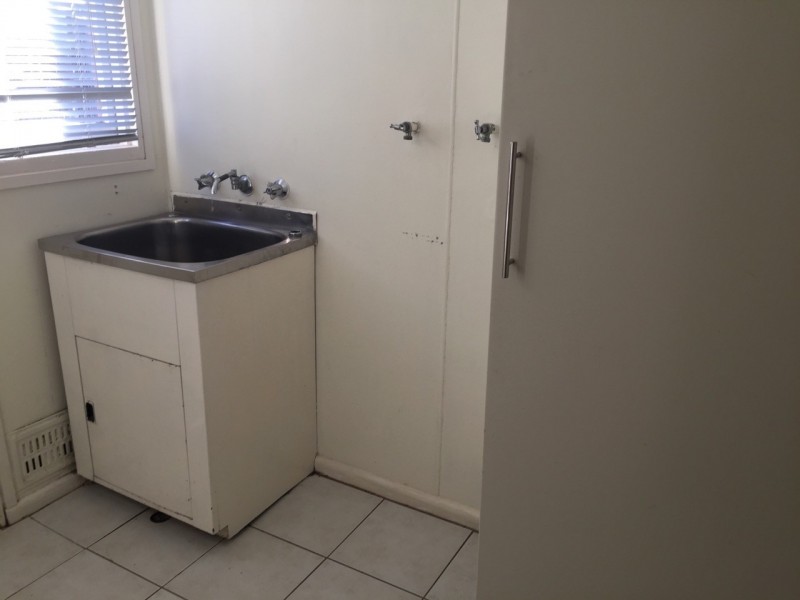 7 Hawthorne Pl, Macquarie Fields NSW 2564