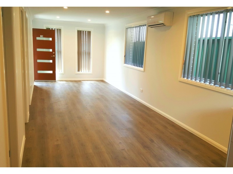 10A Kitson Place, Minto NSW 2566