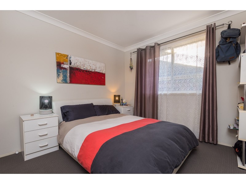 21 Petunia Place, Macquarie Fields NSW 2564