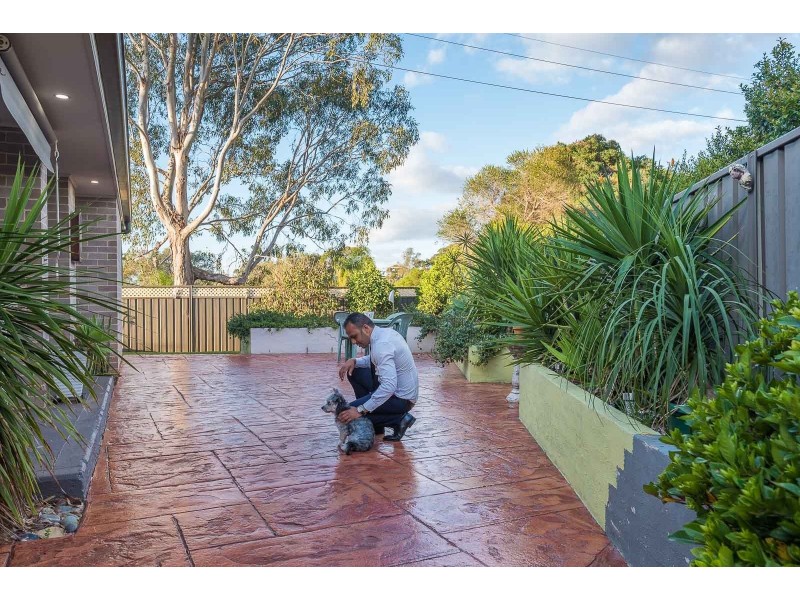 21 Petunia Place, Macquarie Fields NSW 2564