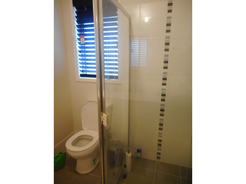 18 Glasshouse Boulevard, Minto NSW 2566