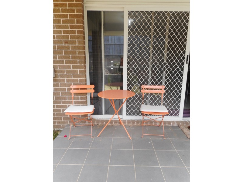 18 Glasshouse Boulevard, Minto NSW 2566