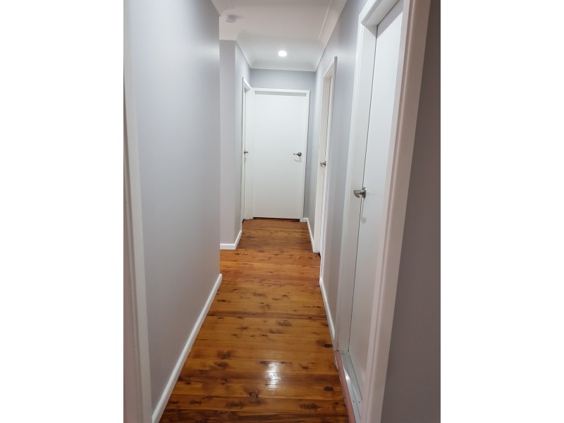 4 Carcoola Street, Campbelltown NSW 2560