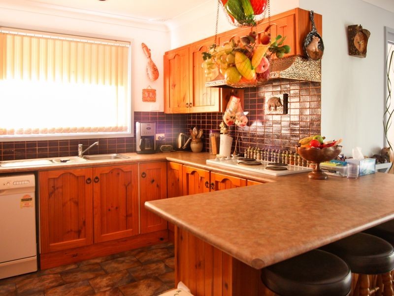 Macquarie Fields NSW 2564