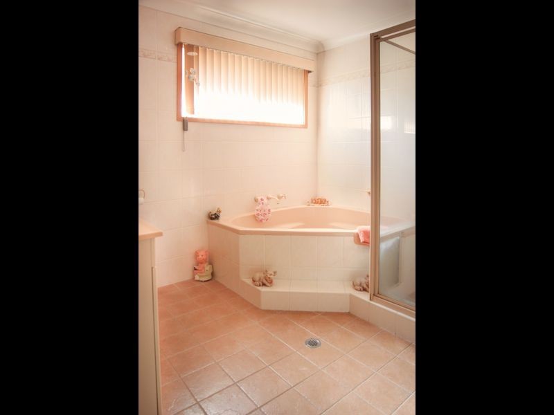 Macquarie Fields NSW 2564