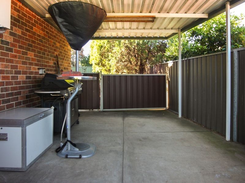 Macquarie Fields NSW 2564