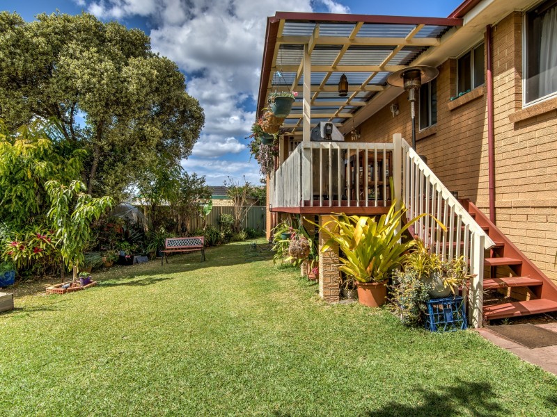 4 Salamaua Place, Glenfield NSW 2167