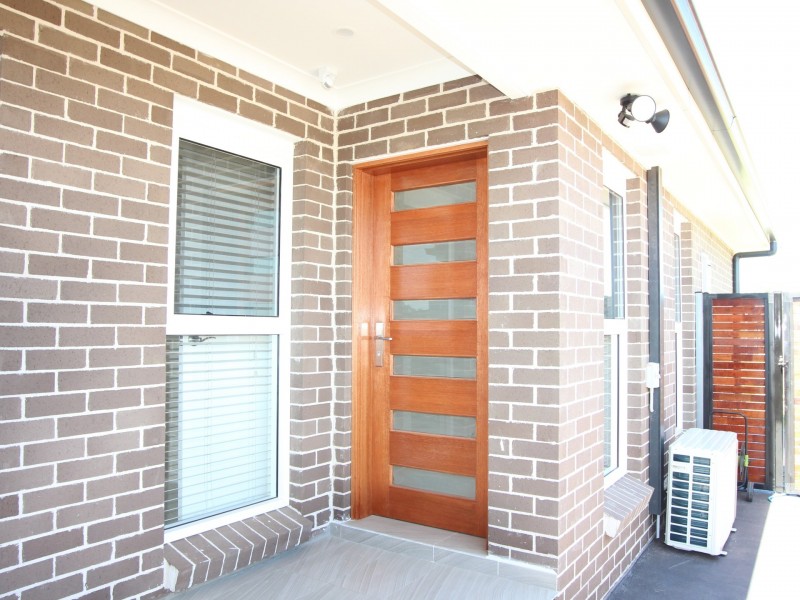 18A Dowie Drive, Claymore NSW 2559