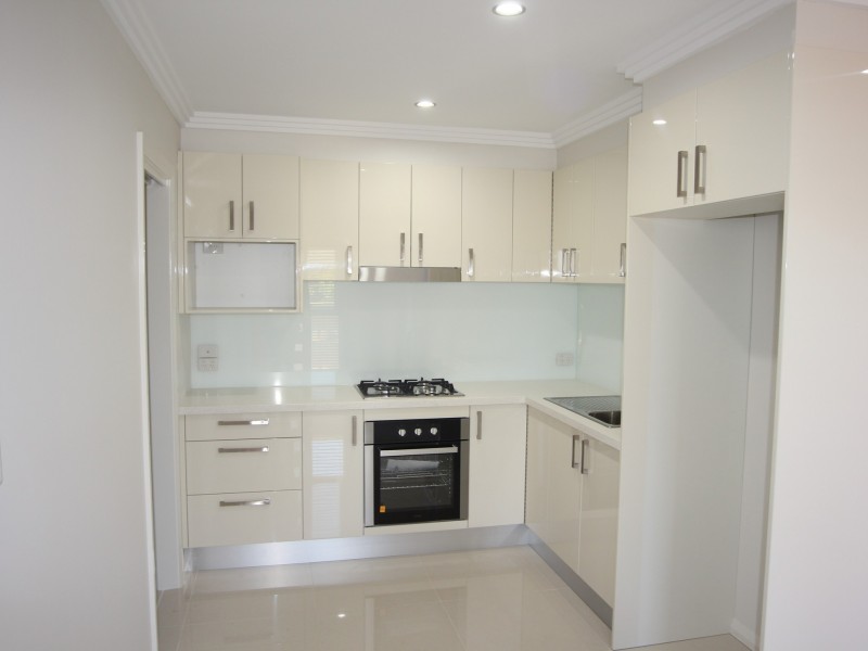 18A Dowie Drive, Claymore NSW 2559