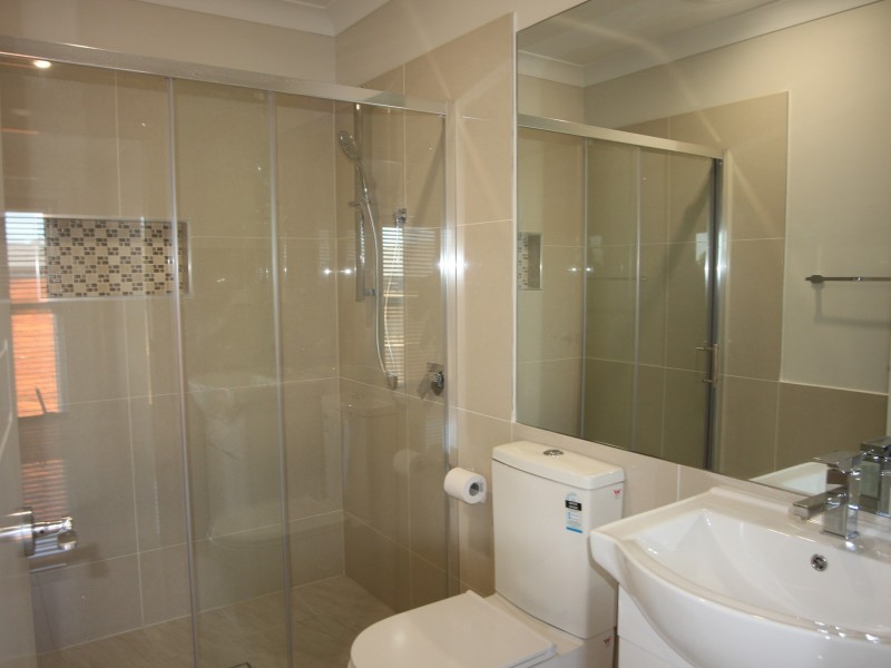 18A Dowie Drive, Claymore NSW 2559