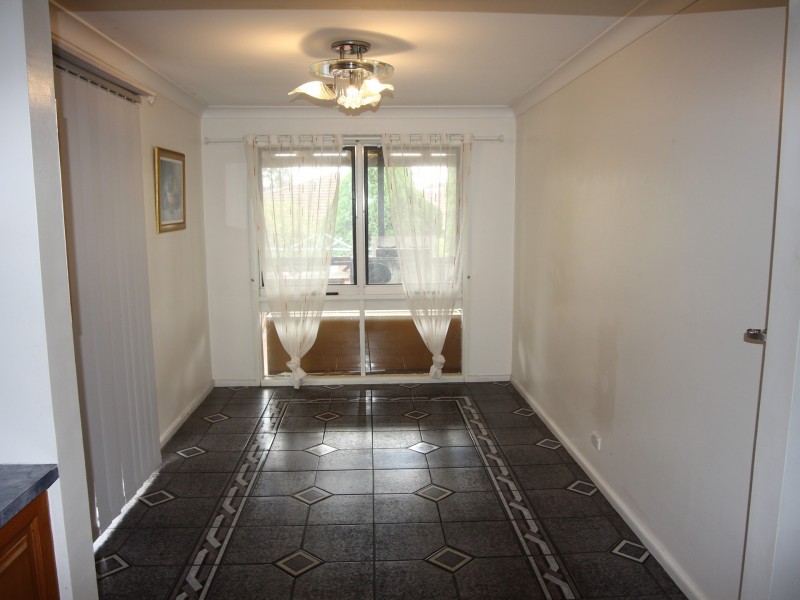 62 Matthews Square, Ingleburn NSW 2565