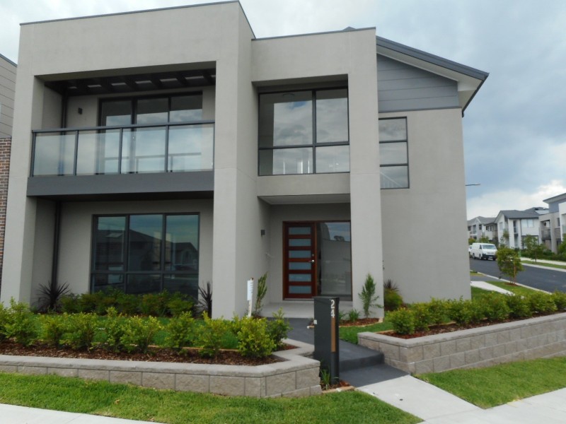 24 Greenview Drive, Moorebank NSW 2170