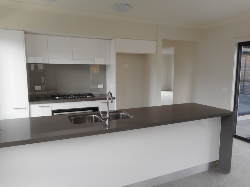 24 Greenview Drive, Moorebank NSW 2170