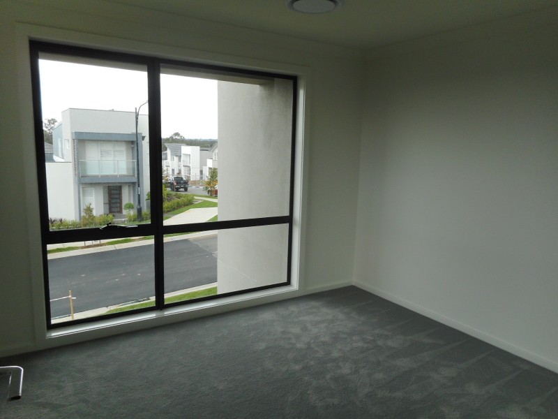 24 Greenview Drive, Moorebank NSW 2170