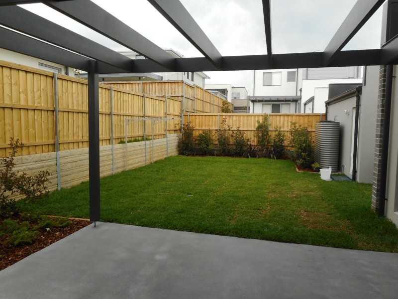 24 Greenview Drive, Moorebank NSW 2170
