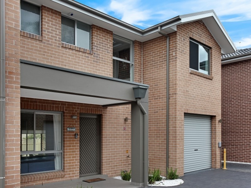 2/18 Railway Parade, Blacktown NSW 2148